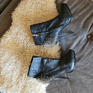 Givanno spike heels